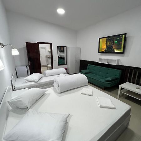 Hostel Casa Popa Nan Bucharest Luaran gambar