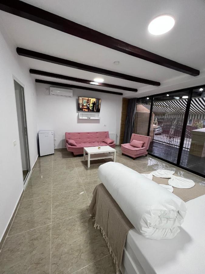 Hostel Casa Popa Nan Bucharest Luaran gambar