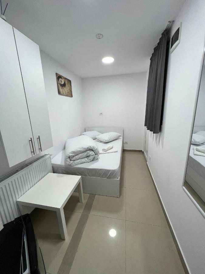 Hostel Casa Popa Nan Bucharest Luaran gambar
