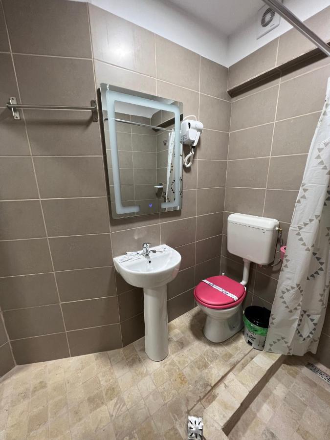 Hostel Casa Popa Nan Bucharest Luaran gambar
