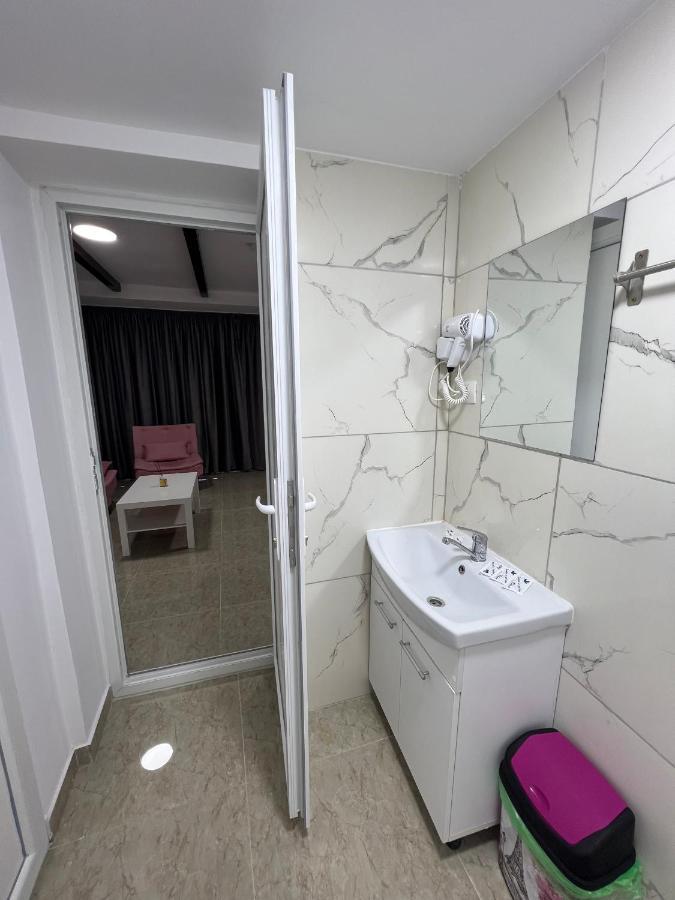 Hostel Casa Popa Nan Bucharest Luaran gambar