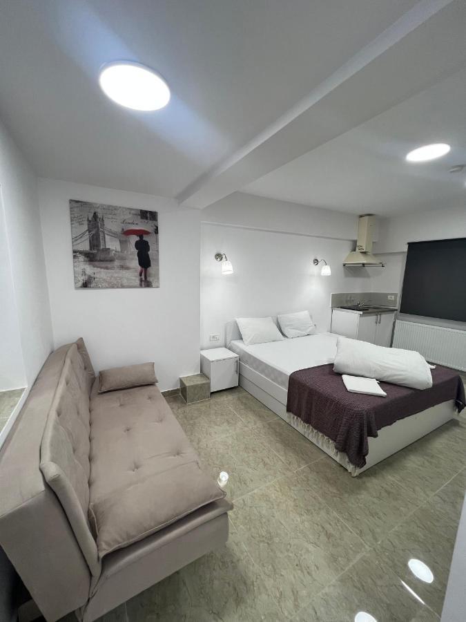 Hostel Casa Popa Nan Bucharest Luaran gambar