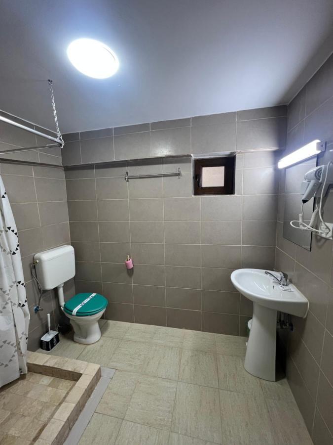 Hostel Casa Popa Nan Bucharest Luaran gambar